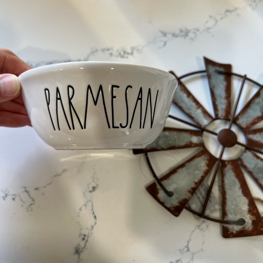 Rare Rae Dunn Parmesan Bowl